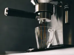 Imagen de portada del análisis de la De'Longhi Dedica EC685